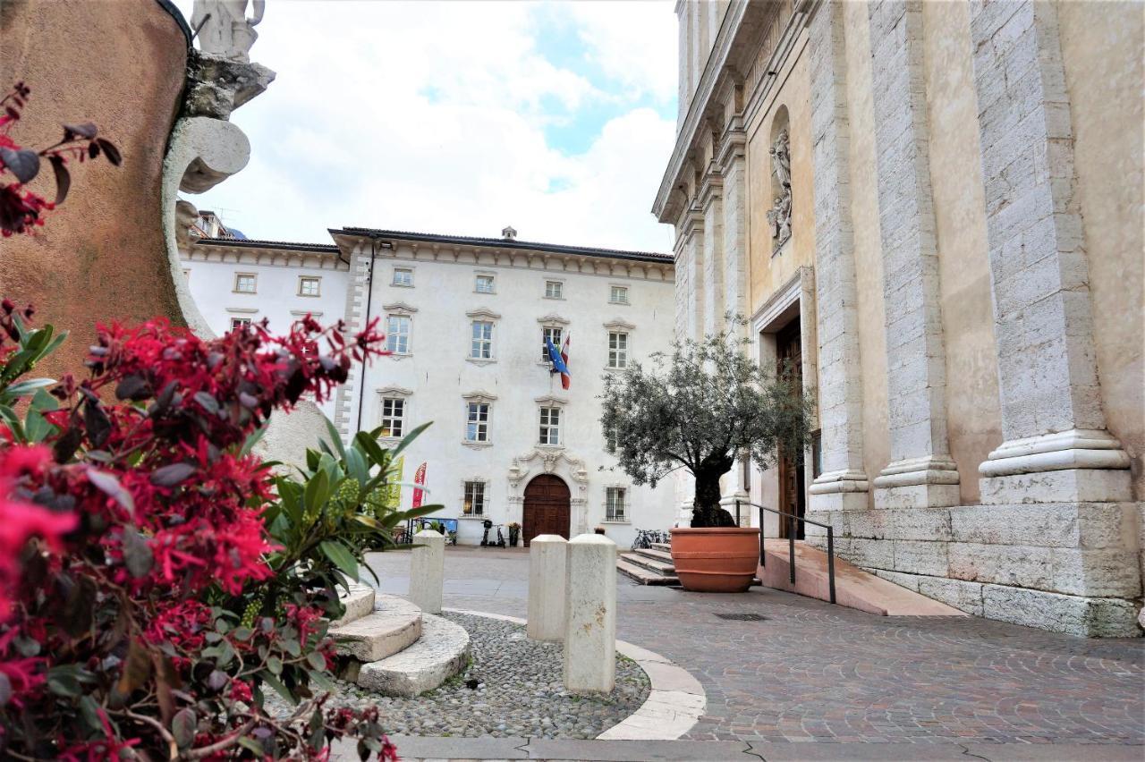 Villa Principessa Deluxe Арко Экстерьер фото
